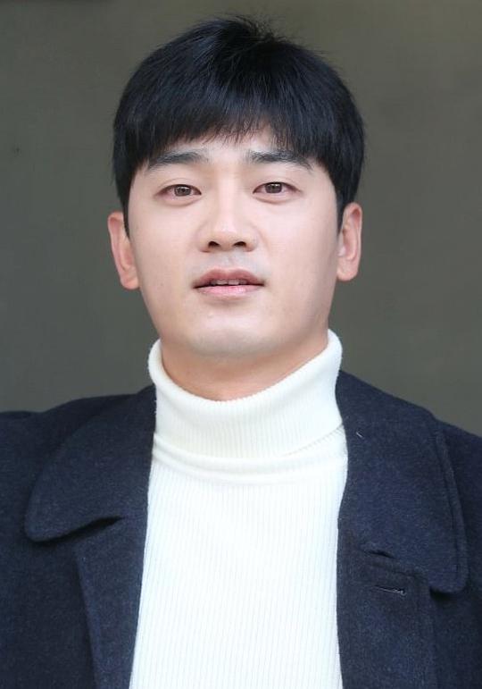 尹锡铉 Seokhyun Yoon