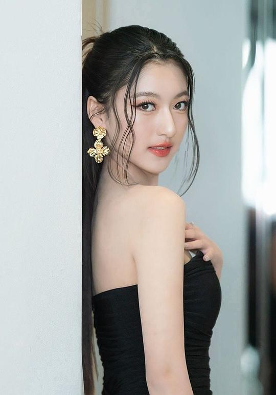 茱塔拉·塔纳潘 Jutarat Thanapan
