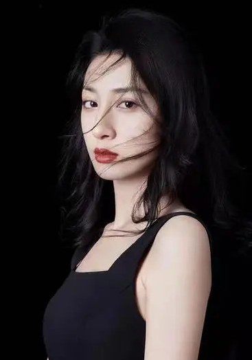 艾菱措 Lingcuo Ai
