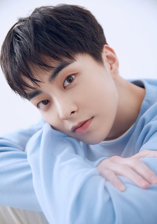 金珉锡 XIUMIN