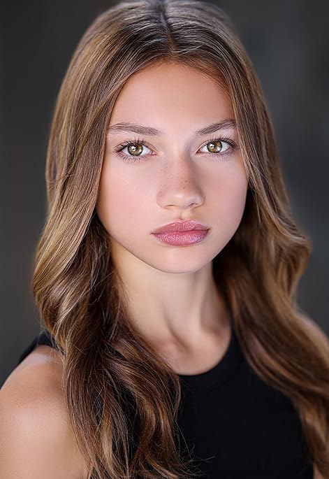 玛雅·勒·克拉克 Maya Le Clark