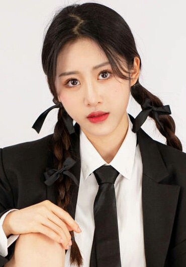 周子悦 Jojo Chou