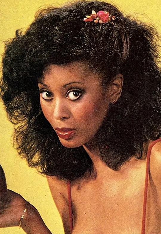 玛丽莲·乔伊 Marilyn Joi