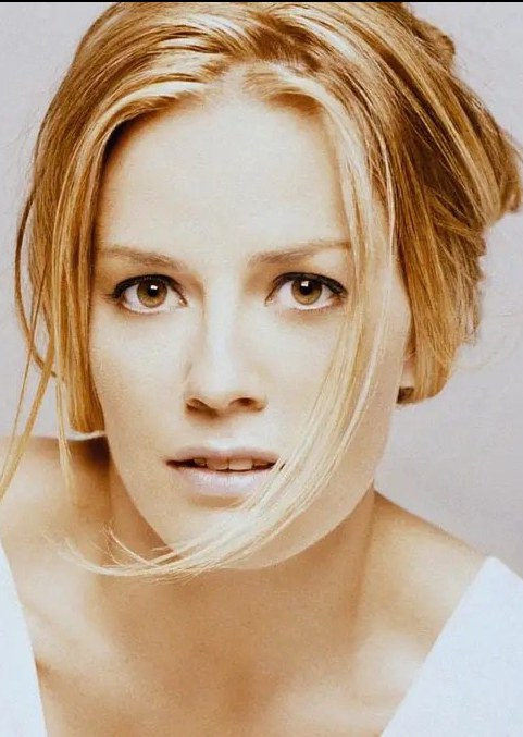 伊丽莎白·苏 Elisabeth Shue