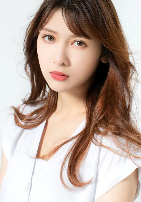 安洁拉芽衣 Angela Mei