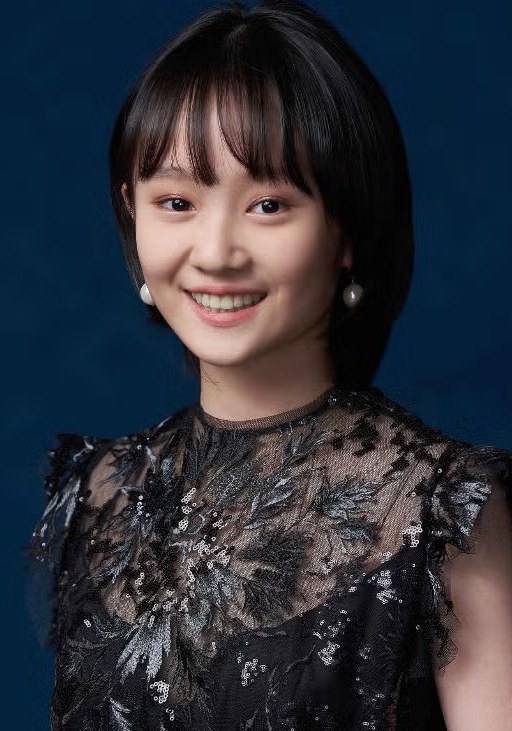 方郁婷 Caitlin Fang