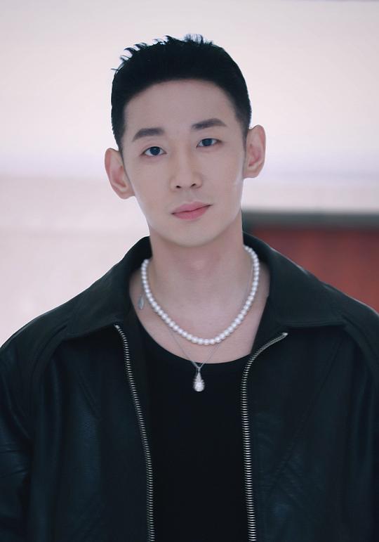 丁嘉毅 Jiayi Ding