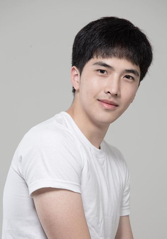 钜尼尔·措科功·德奥特拉库尔 Junior Chokkorn Deotrakul