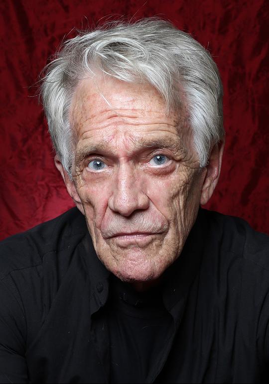 卡莱·布朗 Kale Browne