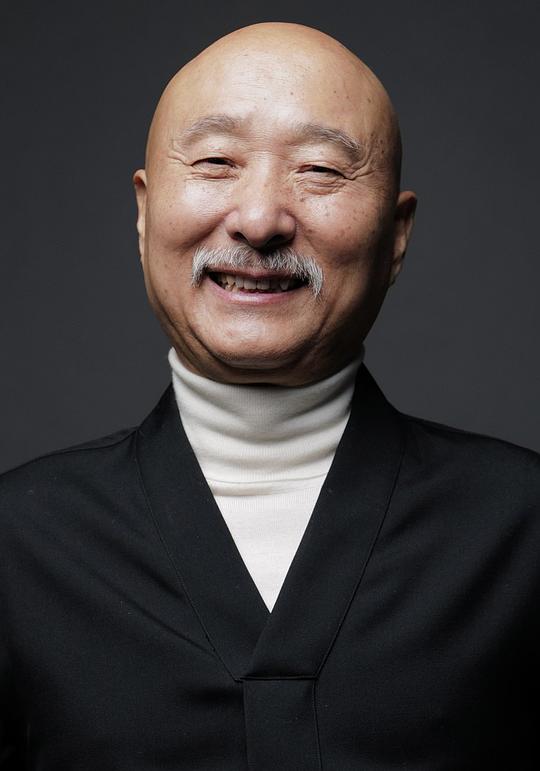 陈佩斯 Peisi Chen