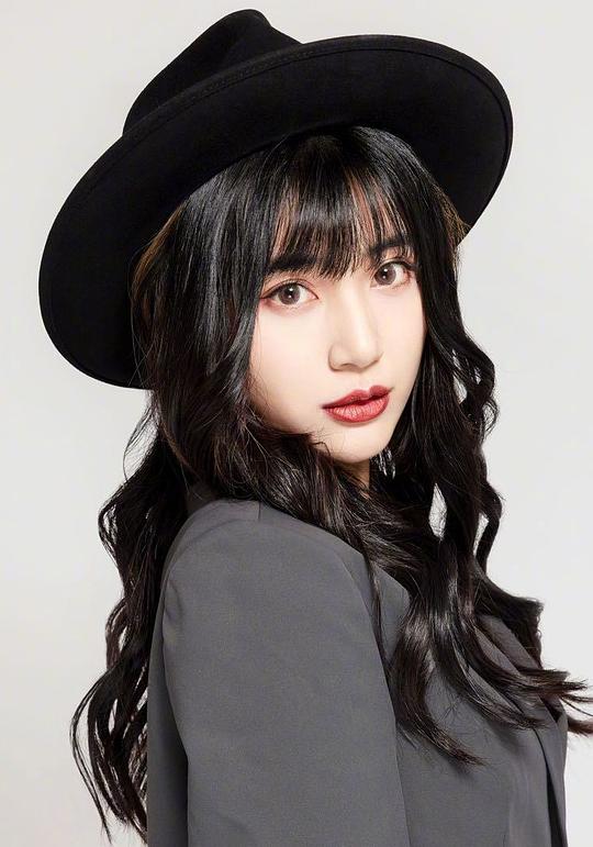 徐晨辰 Chenchen Xu