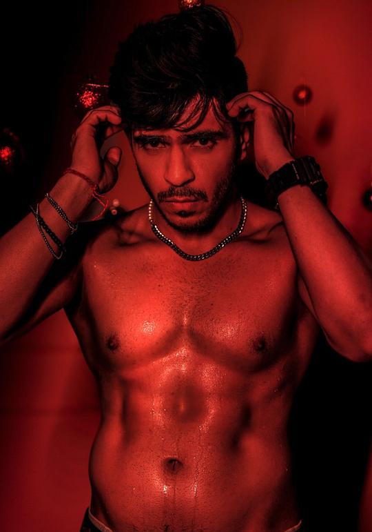 杰伊·塔卡尔 Jay Thakkar