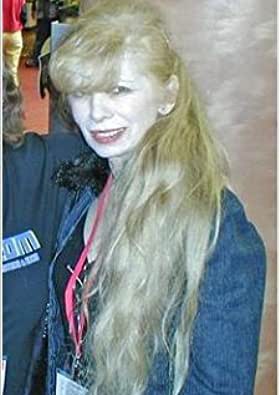 波林·纽斯通 Pauline Newstone