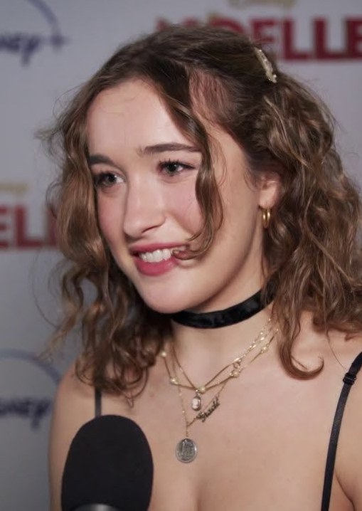 格雷西·劳伦斯 Gracie Lawrence