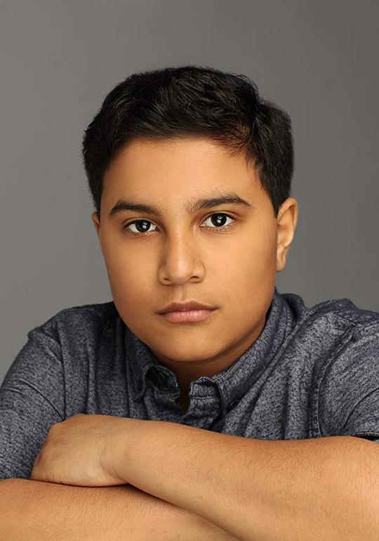 卡丁·乔治 Kadin George