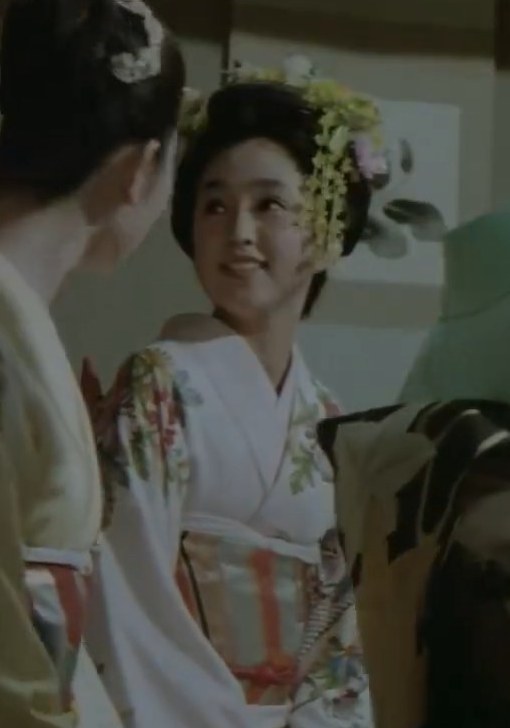 三保まり子 Mariko Miyake