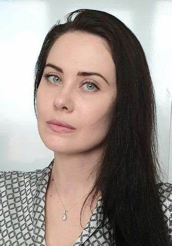 安吉丽娜·库兹涅佐娃 Angelina Kuznetsova