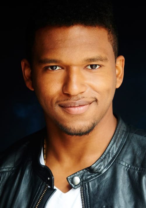 洛弗尔·亚当斯-格雷 Lovell Adams-Gray