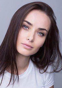 克塞尼娅·米希纳 Kseniya Mishina