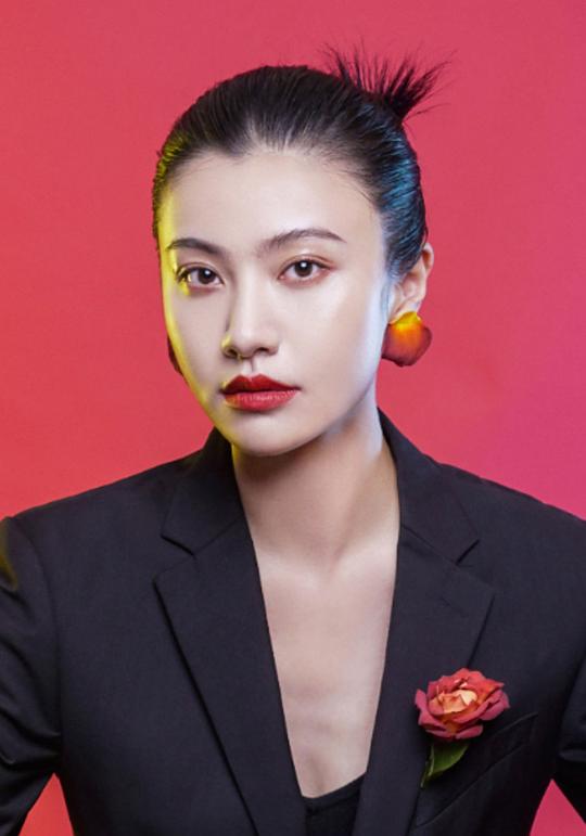廖越 Yue Liao