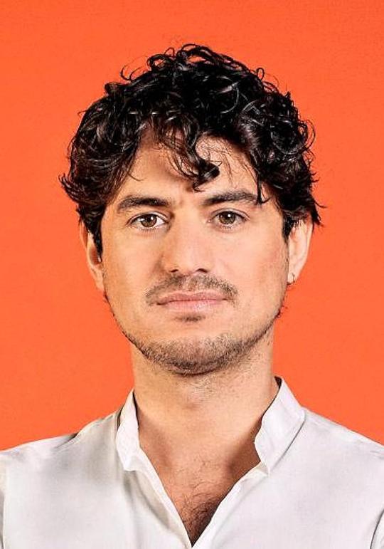 穆罕默德·阿基夫·布尤卡塔莱 Mehmet Akif Büyükatalay