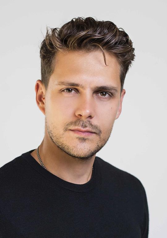 米洛斯·比柯维奇 Milos Bikovic