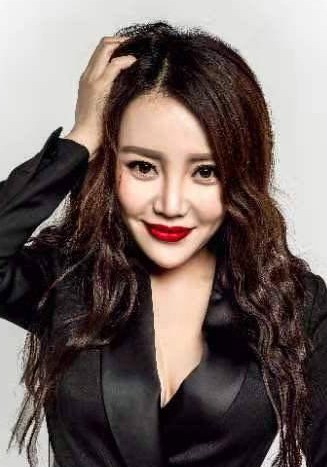 李波 Bo Li