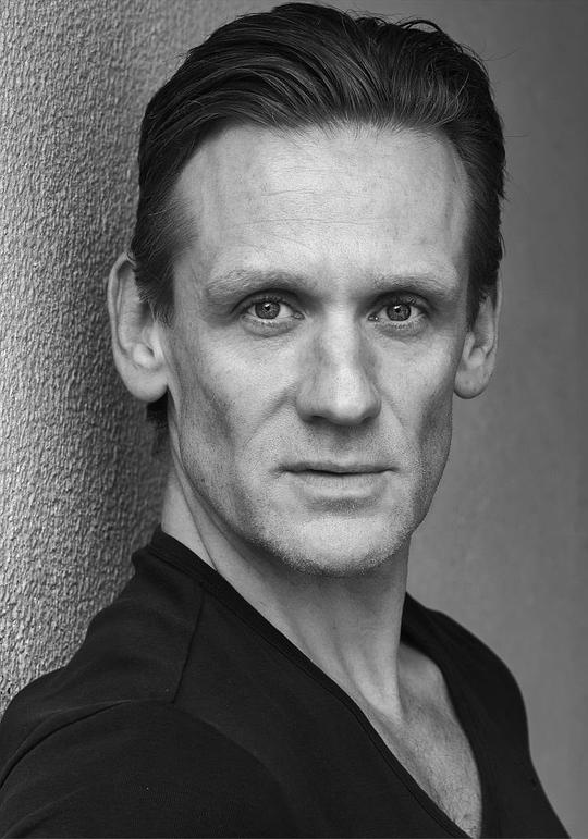奥拉夫·霍伊加德 Olaf Højgaard