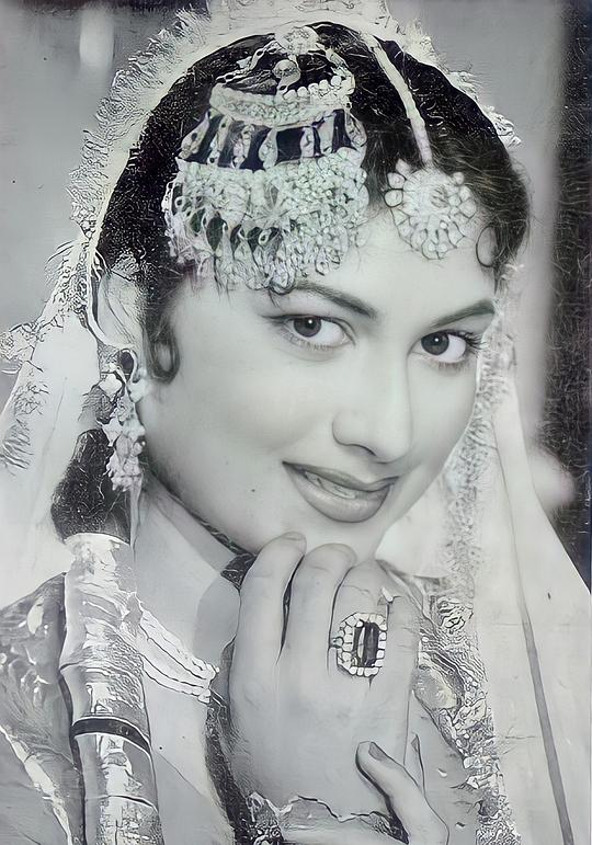 米努·穆塔兹 Minoo Mumtaz