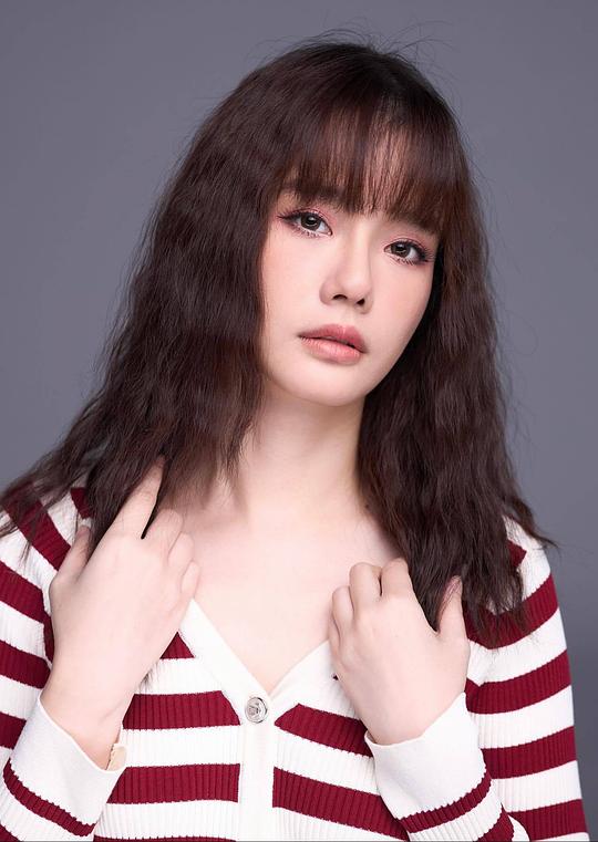 查妮达·彭西皮帕特 Chanidapa Pongsilpipat