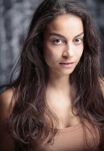 劳伦·奥卡迪格波 Lauren Okadigbo