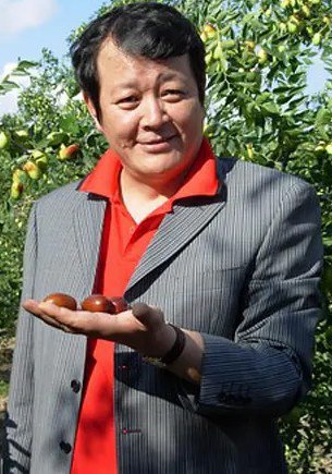 洪宇宙 Yuzhou Hong