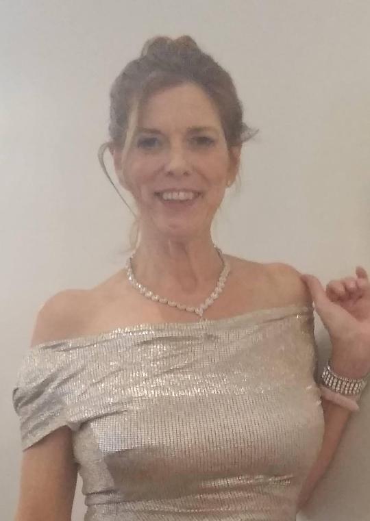 伊薇特·法齐奥-德莱尼 Yvette Fazio-Delaney