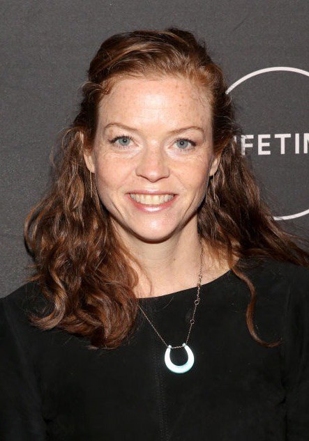 克莱尔·斯坎伦 Claire Scanlon