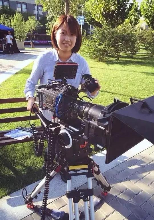 禹岚馨 Lanxin Yu