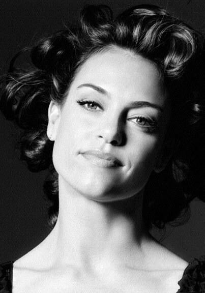 詹妮弗·格兰特 Jennifer Grant