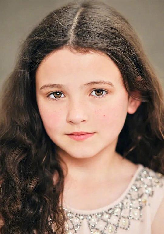 玛蒂尔达·弗思 Matilda Firth