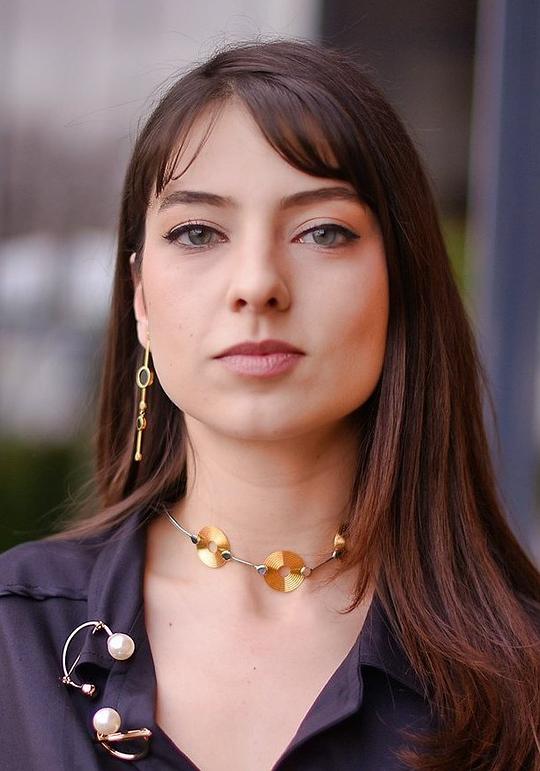 茹雅·德米尔布鲁特 Rüya Demirbulut