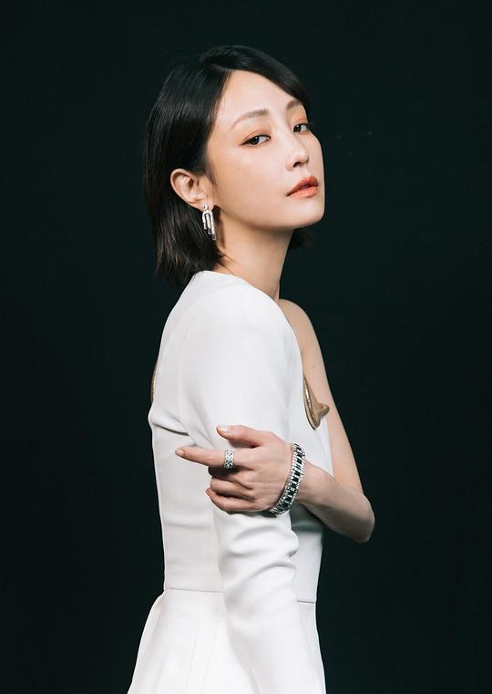 谢欣颖 Nikki Hsin-Ying Hsieh