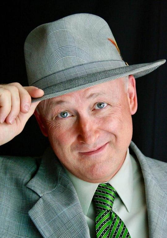 朱力安·塞奇威克 Julian Sedgwick