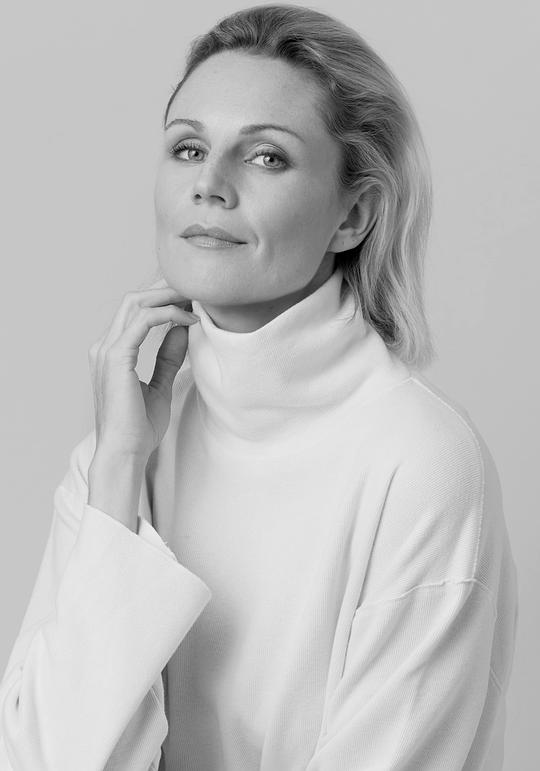 凯伦·科奈儿 Karen Connell