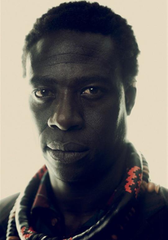 穆斯塔法·姆本格 Moustapha Mbengue
