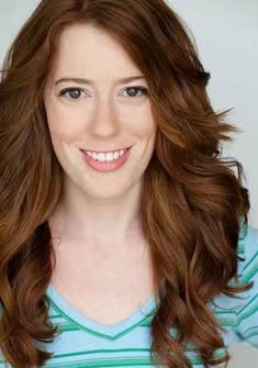 考特尼·贝尔 Courtney Bell