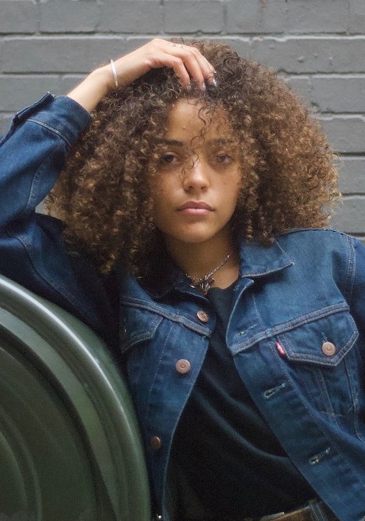 昆泰莎·斯文戴尔 Quintessa Swindell