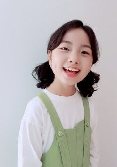 吴星河 Oh Byeol Ha