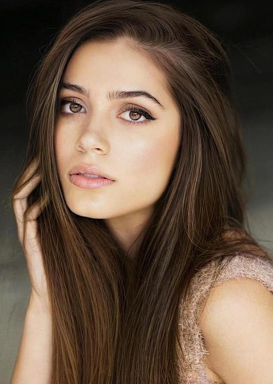 Emmy Perry Emmy Perry