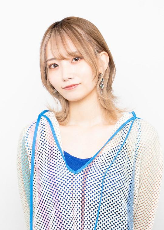 天海由梨奈 Amami Yurina