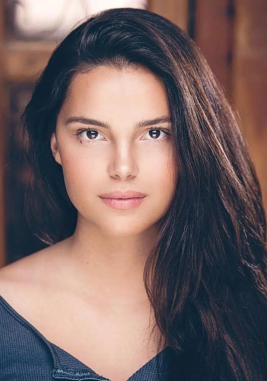 印达·纳瓦雷特 Inde Navarrette