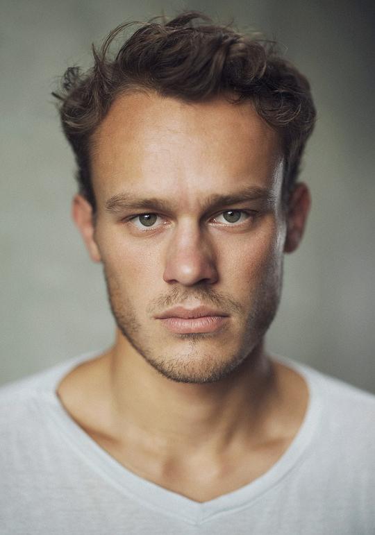 乔治·斯梅尔 George Smale