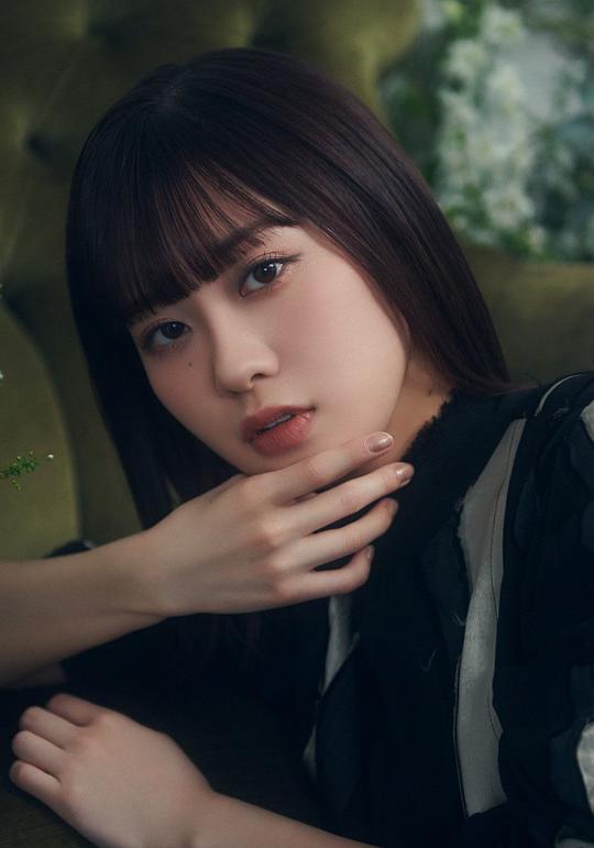 楠木灯 Tomori Kusunoki